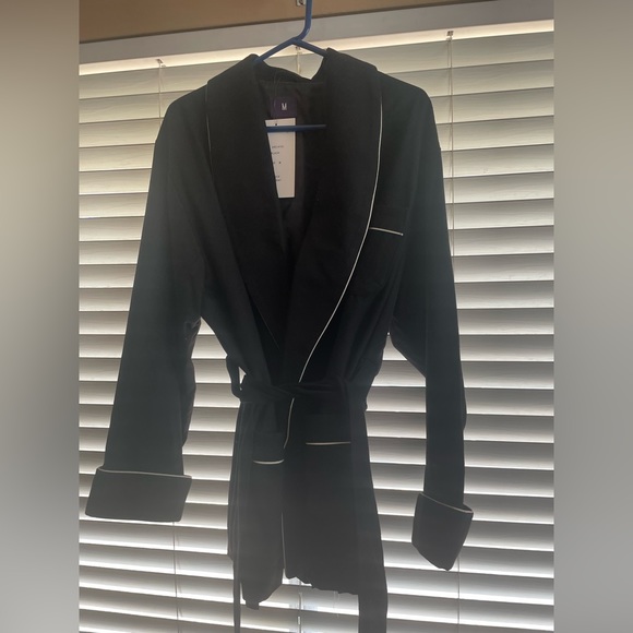 Mens smoking jacket - Picture 3 of 5